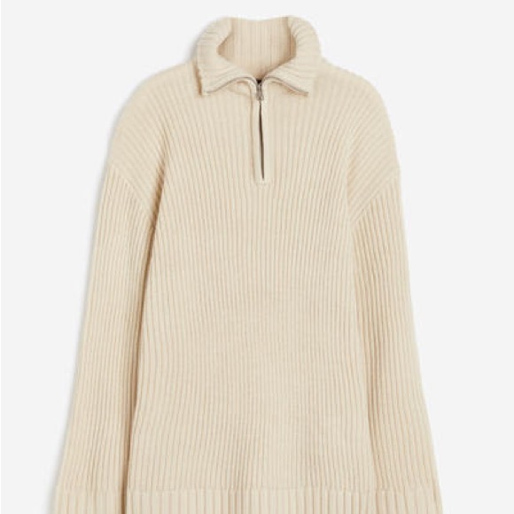 H&M sweater - Picture 2 of 2